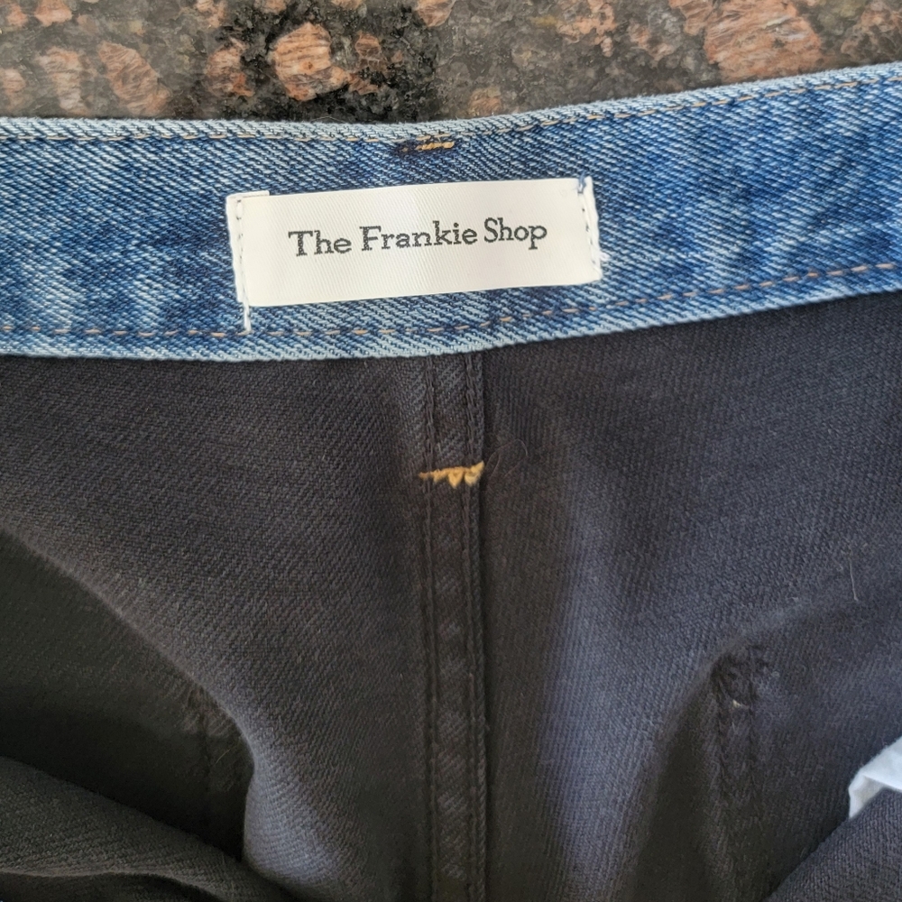 The Frankie Shop Hayla Contrast Denim Shorts - Picture 10 of 15